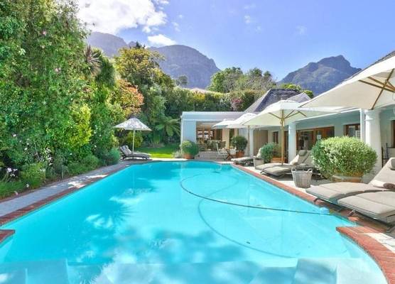 Fernwood Manor Boutique Guest House 1