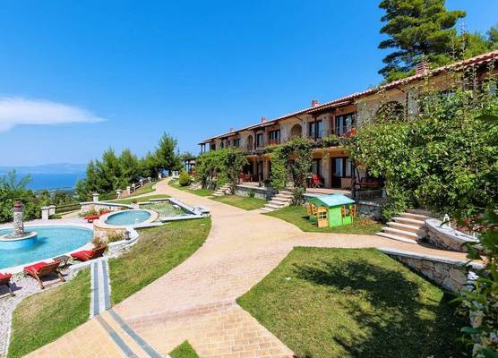 Akritas Ef Zin Villas & Suites 1