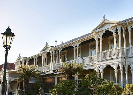 Prince's Gate Hotel 1