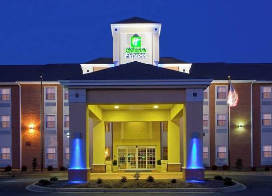 Holiday Inn Express PRINCE FREDERICK by IHG 1