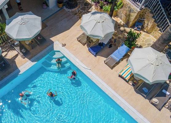 Golden Lighthouse Hotel 1
