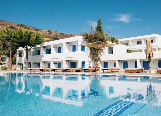 Lagada Beach Hotel 1