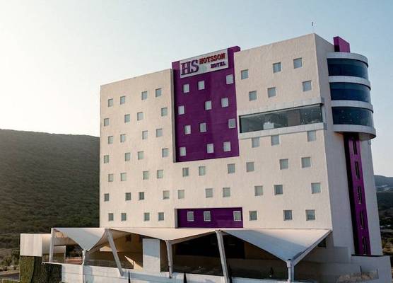 HS HOTSSON Hotel Queretaro 1