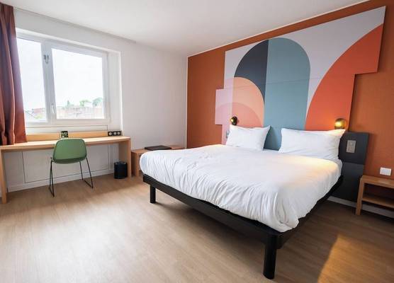 B&B HOTEL Mons Gare 1
