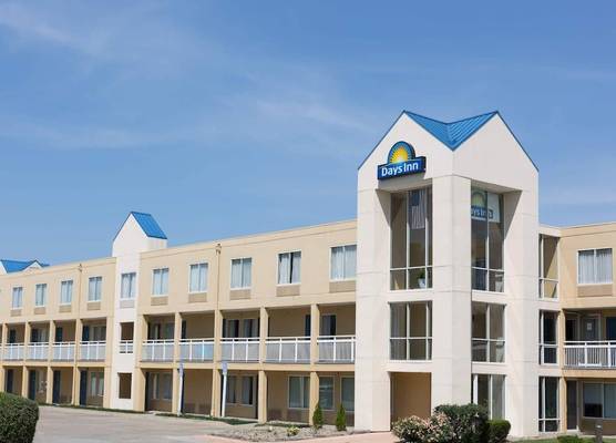 Days Inn by Wyndham West Des Moines - Clive 1
