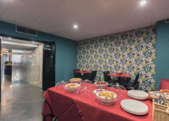 Executive Business Hotel 1