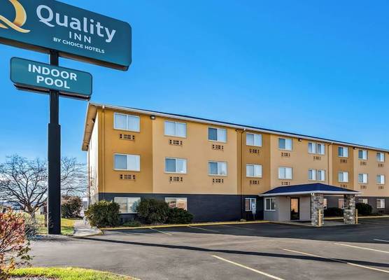 Quality Inn Dubuque on Hwy 20 1