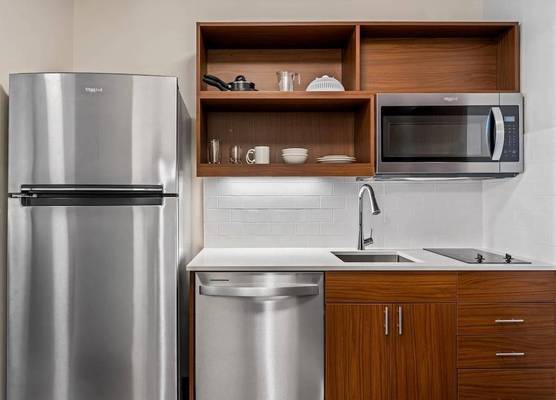 Everhome Suites Bozeman 1