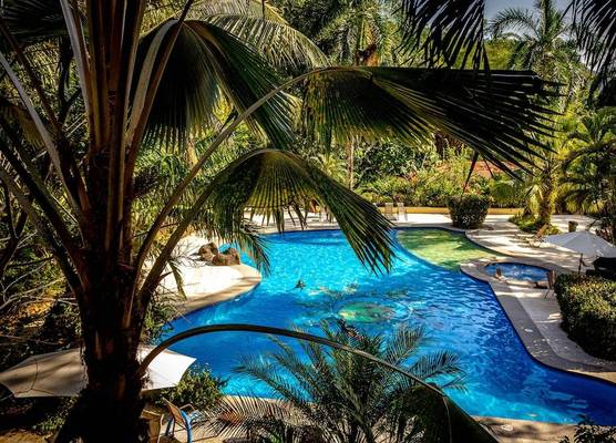 Jaco Hotel Docelunas 1