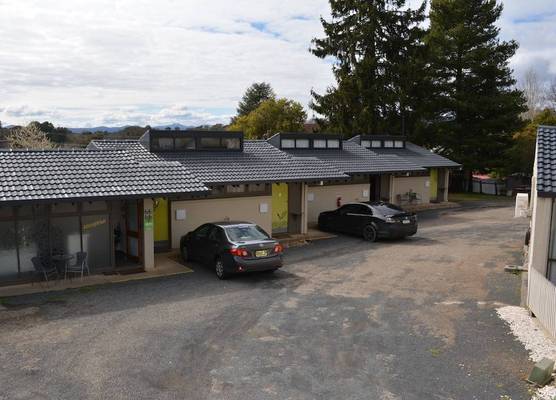 The Apple Inn 1
