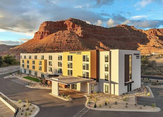 SpringHill Suites by Marriott Kanab 1