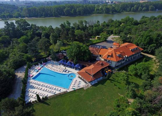 Hotel Ostrova 1