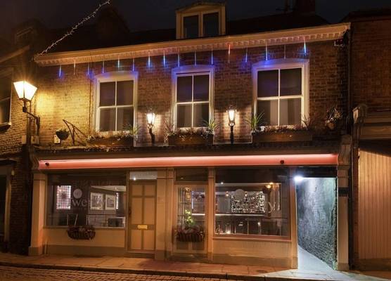 Twenty Hotel & Bar 1