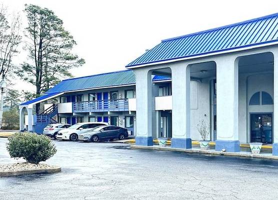 Rodeway Inn & Suites Plymouth Hwy 64 1