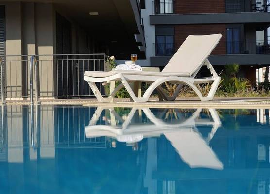 MENE SUITES 1