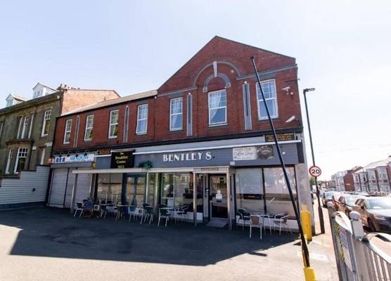 OYO The Bentleys Hotel 1