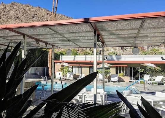 Orbit In - 21 and Over - A Town & Desert Boutique Hotel 1