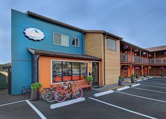 Coast River Inn by OYO Seaside 1
