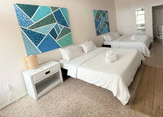 435 East Lake 1
