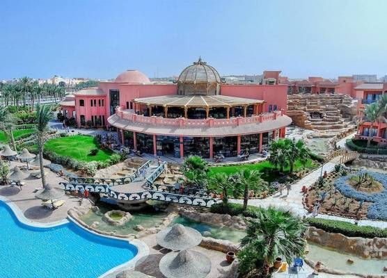 Parrotel Aquapark Resort 1