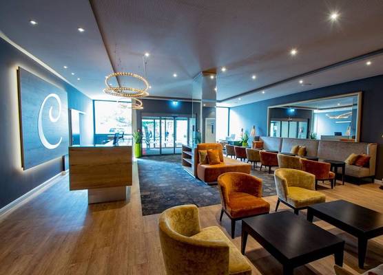 Caravelle Hotel im Park 1