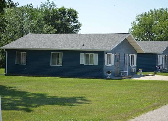 Americas Best Value Inn Suburban 1