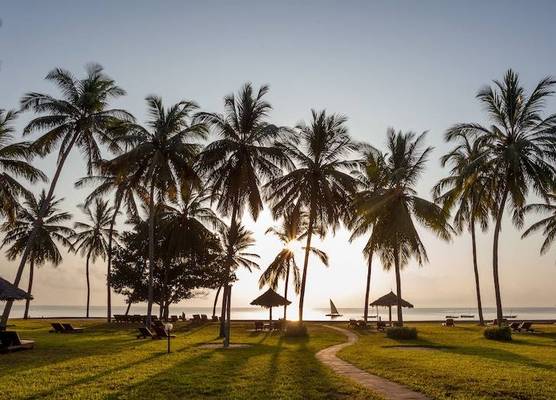 Neptune Paradise Beach Resort & Spa - All Inclusive 1