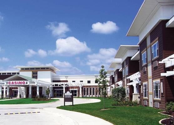 Wild Rose Casino & Hotel Clinton Iowa 1