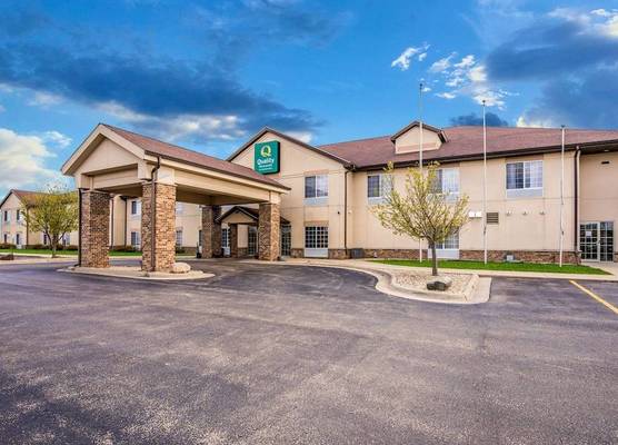 Quality Inn & Suites Lodi I-90 1