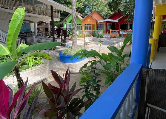 THE BOARDWALK VILLAGE 1