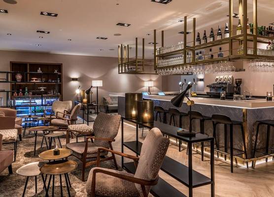 Sandton Eindhoven Centre - hotel Eindhoven city centre with private parking 1