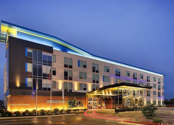 Aloft by Marriott Green Bay 1