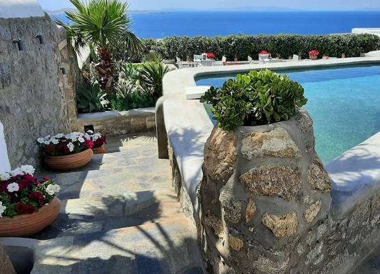 Kipos Villas and Suites 1