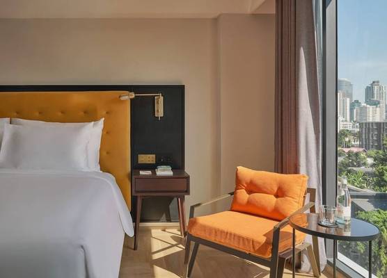 Public House Hotel Bangkok, a Member of Design Hotels 1