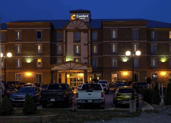 Comfort Hotel Bayer's Lake 1