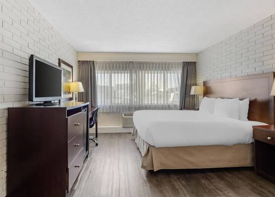 Best Western Cedar Park Inn 1