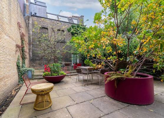 5 Doughty Street 1