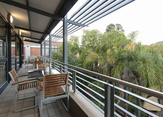 Absolute Farenden Apartments 1
