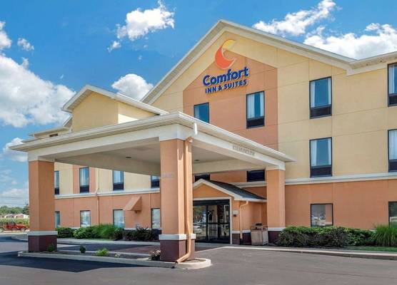 Comfort Inn & Suites Muncie Near University 1