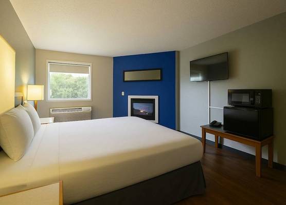 Sunnyside Inn and Suites 1