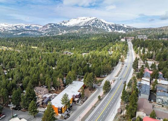 Quality Inn near Mammoth Mountain Ski Resort 1