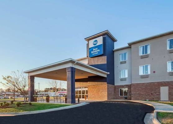 Best Western Dothan Inn & Suites 1