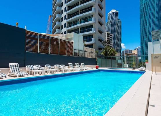 Beachcomber Resort - Official 1