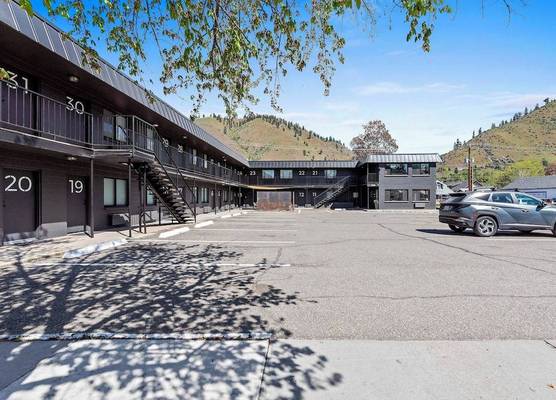 Cashmere Inn 1