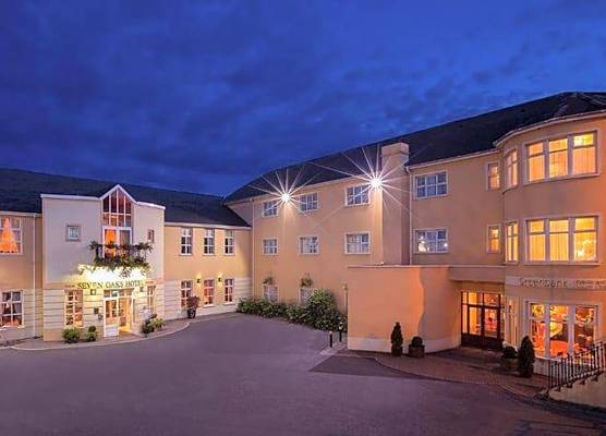 Seven Oaks Hotel with Heated Indoor Pool and Fitness Centre Carlow Town 1