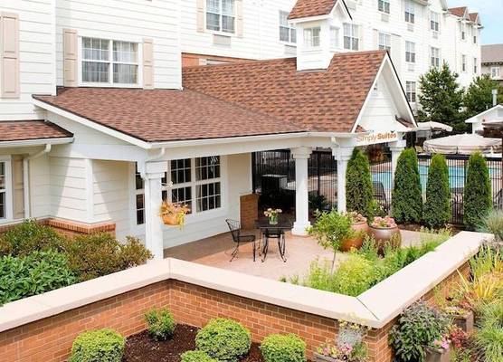 Sonesta Simply Suites Seattle Renton 1