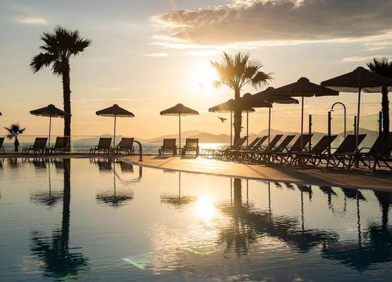The Aeolos Beach Hotel 1