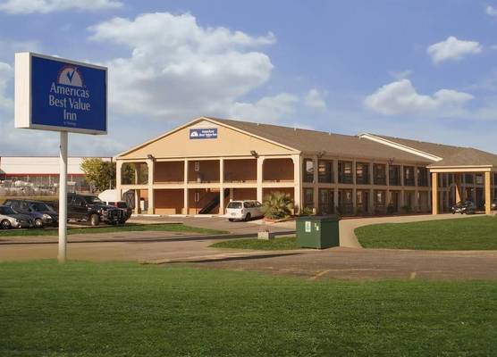 Americas Best Value Inn Waco - Franklin Avenue 1