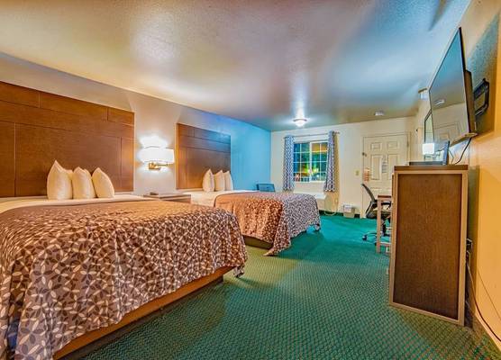 Turlock Inn 1