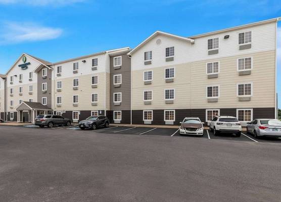 WoodSpring Suites Tulsa 1